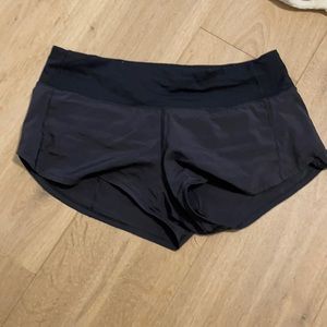 Lulu lemon speed up short